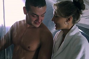 熟女睡眠初撮hd